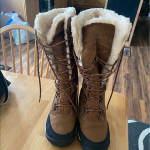 Size 9 bear paw  tall boots